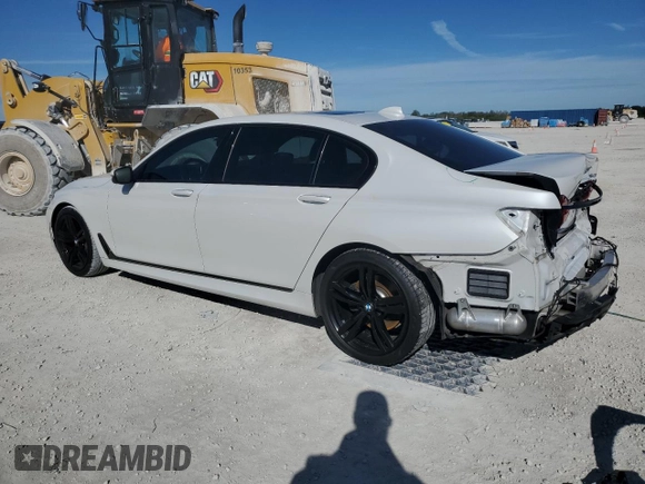2019 BMW 7 Series 750i с VIN WBA7F0C51KGM24718, выставлен на аукционе Copart как лот 86527984 с пробегом 2 900 миль миль и Списание • Salvage title. История ставок и продаж доступна на DreamBid. Изображение 2.