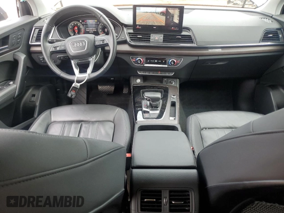 2021 Audi Q5 Premium Plus with VIN WA1BAAFY6M2083415, listed as a Copart auction lot 58831785 with 21,055 mi miles and Salvage title. Bid and sale history available at DreamBid. Image 8.