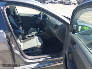 2017 Volkswagen Jetta 1.4T S with VIN 3VW167AJ3HM320597, listed as a IAAI auction lot 41919149 with 108,046 mi miles. Bid and sale history available at carsss.com. Image 5.