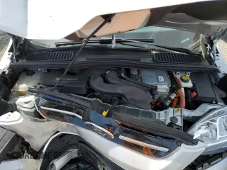 2018 Ford C-Max SE z VIN 1FADP5AU9JL102477, wystawiony jako Copart lot #56327745 z przebiegiem 30 824 mil mil oraz Szkoda całkowita • Salvage title. Historia ofert i sprzedaży dostępna na DreamBid. Obrazek 11.