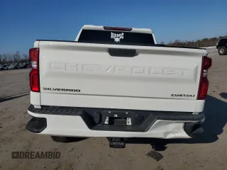 2021 Chevrolet Silverado 1500 Custom with VIN 1GCPYBEK9MZ340181, listed as a Copart auction lot 48616105 with 39,807 mi miles and Salvage Title. Bid and sale history available at DreamBid. Image 6.