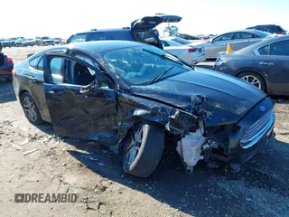 2016 Ford Fusion SE with VIN 3FA6P0H7XGR262972, listed as a IAAI auction lot 41374826 with 226,818 mi miles and . Bid and sale history available at DreamBid. Image 1.