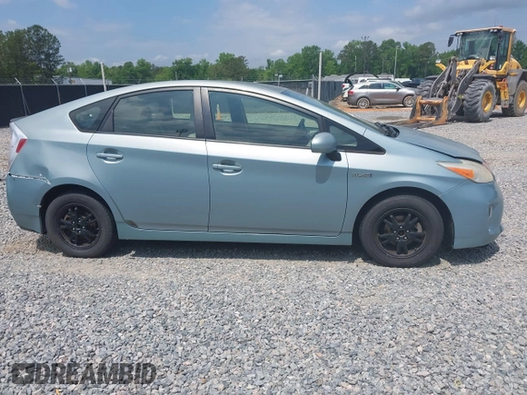 2015 Toyota Prius Four with VIN JTDKN3DUXF1884511, listed as a IAAI auction lot 42145642 with 227,587 mi miles. Bid and sale history available at carsss.com. Image 13.