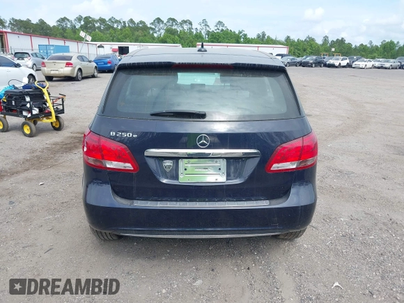 2017 Mercedes-Benz B Electric Drive with VIN WDDVP9AB7HJ016231, listed as a IAAI auction lot 42122915 with 86,076 mi miles and . Bid and sale history available at DreamBid. Image 17.