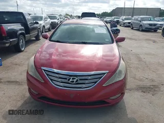 2012 Hyundai Sonata 2.4L Limited PZEV with VIN 5NPEC4AC4CH386426, listed as a IAAI auction lot 42036754 with 216,619 mi miles. Bid and sale history available at carsss.com. Image 6.