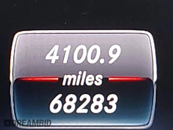 2017 Mercedes-Benz GLS 63 AMG with VIN 4JGDF7FE7HA893426, listed as a IAAI auction lot 42313142 with 68,283 mi miles and . Bid and sale history available at DreamBid. Image 16.