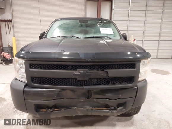 2008 Chevrolet Silverado 1500 1LT with VIN 1GCEK14038Z264630, listed as a IAAI auction lot 41568850 with 167,456 mi miles and . Bid and sale history available at DreamBid. Image 12.