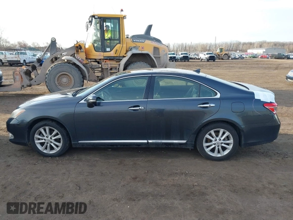 2011 Lexus ES with VIN JTHBK1EGXB2455393, listed as a IAAI auction lot 41826270 with 200,197 mi miles. Bid and sale history available at carsss.com. Image 14.