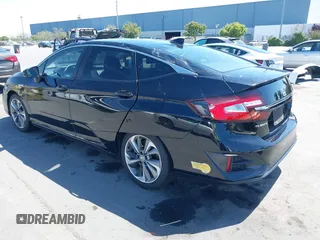 2019 Honda Clarity z VIN JHMZC5F15KC006498, wystawiony jako IAAI lot #42384751 z przebiegiem 368 395 mil mil oraz . Historia ofert i sprzedaży dostępna na DreamBid. Obrazek 3.
