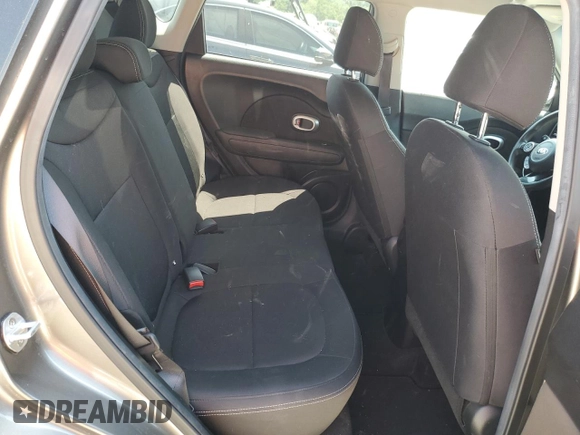 2019 Kia Soul z VIN KNDJN2A26K7019597, wystawiony jako Copart lot #56682805 z przebiegiem 88 739 mil mil oraz Szkoda całkowita • Salvage title. Historia ofert i sprzedaży dostępna na DreamBid. Obrazek 11.