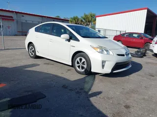 2013 Toyota Prius One with VIN JTDKN3DU5D1632145, listed as a IAAI auction lot 41955924 with 93,171 mi miles. Bid and sale history available at carsss.com. Image 1.