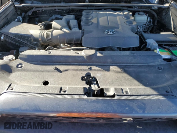 2018 Toyota 4Runner SR5 z VIN JTEBU5JR8J5485222, wystawiony jako Copart lot #52633325 z przebiegiem 107 412 mil mil oraz Szkoda całkowita • Salvage title. Historia ofert i sprzedaży dostępna na DreamBid. Obrazek 12.