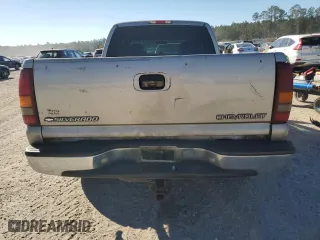 2001 Chevrolet Silverado 1500 LT with VIN 2GCEC19T911299476, listed as a Copart auction lot 87938605 with 0 mi miles and Salvage Title. Bid and sale history available at carsss.com. Image 6.