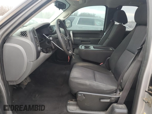 2010 Chevrolet Silverado 1500 LS with VIN 1GCSCREA3AZ173370, listed as a Copart auction lot 46848695 with 88,374 mi miles and Salvage Title. Bid and sale history available at carsss.com. Image 7.