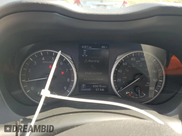 2018 Infiniti Q50 Luxe with VIN JN1EV7AR8JM443555, listed as a Copart auction lot 59691455 with 65,615 mi miles and Salvage title. Bid and sale history available at DreamBid. Image 9.