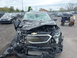 2020 Chevrolet Equinox LT with VIN 2GNAXTEV8L6113123, listed as a IAAI auction lot 42025819 with 77,042 mi miles. Bid and sale history available at carsss.com. Image 12.