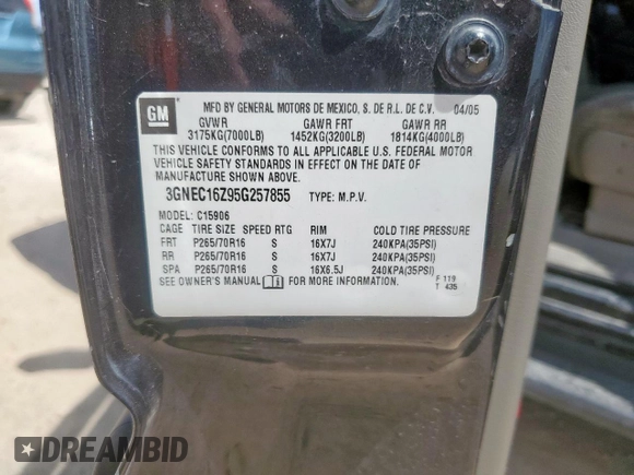 2005 Chevrolet Suburban LT with VIN 3GNEC16Z95G257855, listed as a Copart auction lot 61812335 with 188,511 mi miles and Salvage title. Bid and sale history available at DreamBid. Image 14.