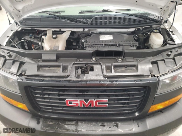 2022 GMC Savana Cargo Van with VIN 1GTW7AFP3N1290963, listed as a Copart auction lot 45167374 with 43,924 mi miles and Salvage Title. Bid and sale history available at carsss.com. Image 12.