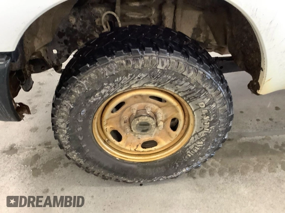 2015 Ford F-250 XLT с VIN 1FTBF2B6XFEB00087, выставлен на аукционе IAAI как лот 42621273 с пробегом 99 910 миль миль и . История ставок и продаж доступна на DreamBid. Изображение 7.