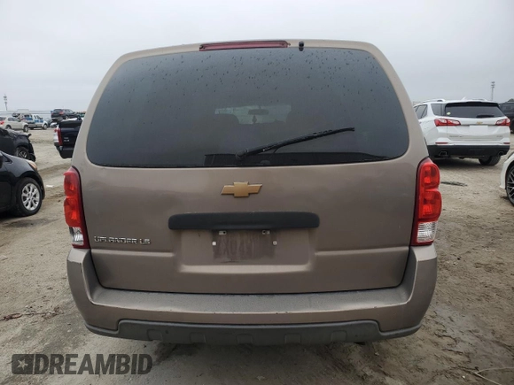 2006 Chevrolet Uplander LS Fleet with VIN 1GNDV23L46D229035, listed as a Copart auction lot 86313034 with 195,005 mi miles and Salvage Title. Bid and sale history available at carsss.com. Image 6.