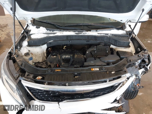 2014 Kia Sorento LX with VIN 5XYKT4A67EG433472, listed as a IAAI auction lot 41276576 with 177,014 mi miles. Bid and sale history available at carsss.com. Image 10.