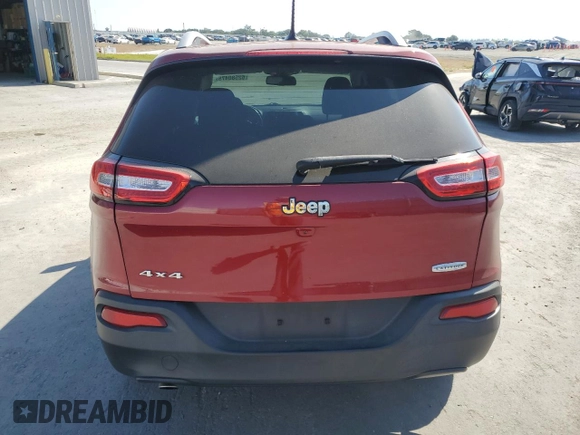 2016 Jeep Cherokee Latitude с VIN 1C4PJMCB3GW361777, выставлен на аукционе Copart как лот 62580475 с пробегом 55 299 миль миль и Списание • Salvage title. История ставок и продаж доступна на DreamBid. Изображение 6.
