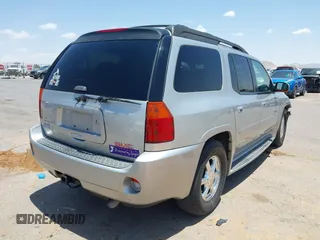 2005 GMC Envoy Denali z VIN 1GKES66M256205213, wystawiony jako IAAI lot #42356057 z przebiegiem 200 245 mil mil oraz . Historia ofert i sprzedaży dostępna na DreamBid. Obrazek 4.