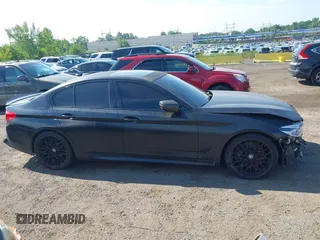2018 BMW 5 Series M550i xDrive with VIN WBAJB9C55JB286747, listed as a IAAI auction lot 42583106 with 141,102 mi miles and . Bid and sale history available at DreamBid. Image 13.