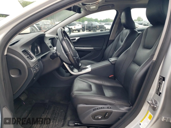 2015 Volvo S60 T5 Premier with VIN YV1612TK7F2366996, listed as a Copart auction lot 59237905 with 95,880 mi miles and Clean title. Bid and sale history available at DreamBid. Image 7.