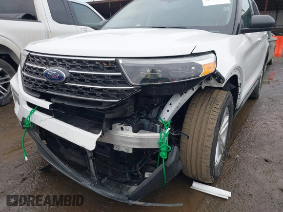 2023 Ford Explorer XLT with VIN 1FMSK8DH0PGB65108, listed as a IAAI auction lot 41519513 with 37,581 mi miles. Bid and sale history available at carsss.com. Image 6.