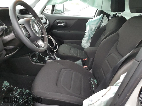 2020 Jeep Renegade Latitude with VIN ZACNJABB9LPL91894, listed as a Copart auction lot 52179294 with 31,227 mi miles and Salvage title. Bid and sale history available at DreamBid. Image 7.