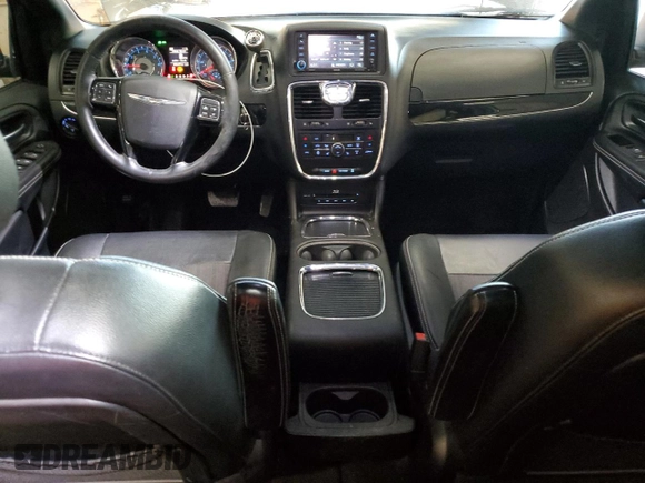 2015 Chrysler Town & Country S with VIN 2C4RC1HG6FR753990, listed as a Copart auction lot 84956404 with 183,637 mi miles and Salvage Title. Bid and sale history available at DreamBid. Image 8.