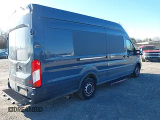 2021 Ford Transit Cargo with VIN 1FTBR3X8XMKA57960, listed as a IAAI auction lot 41842606 with 5,176 mi miles and . Bid and sale history available at DreamBid. Image 4.