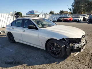 2022 BMW 3 Series M340i with VIN 3MW5U7J05N8C58784, listed as a Copart auction lot 82155364 with 23,376 mi miles and Salvage Title. Bid and sale history available at carsss.com. Image 4.