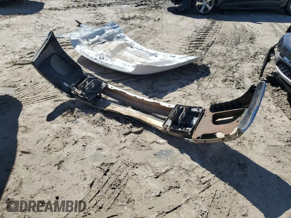 2011 Ram 2500 Laramie z VIN 3D7UT2CL9BG554457, wystawiony jako Copart lot #46807275 z przebiegiem 135 591 mil mil oraz Szkoda całkowita • Salvage title. Historia ofert i sprzedaży dostępna na DreamBid. Obrazek 12.