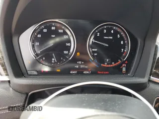 2018 BMW X2 xDrive28i z VIN WBXYJ5C32JEF72801, wystawiony jako Copart lot #56535445 z przebiegiem 45 497 mil mil oraz Szkody całkowita. Historia ofert i sprzedaży dostępna na DreamBid. Obrazek 9.