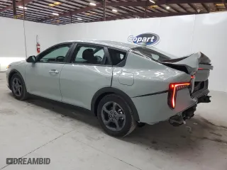 2025 Kia K4 LXS with VIN 3KPFT4DE6SE019841, listed as a Copart auction lot 86073614 with 2,541 mi miles and Salvage Title. Bid and sale history available at carsss.com. Image 2.