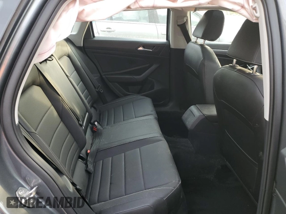 2024 Volkswagen Jetta SE with VIN 3VW7M7BU7RM020488, listed as a Copart auction lot 48544855 with 16,499 mi miles and Salvage title. Bid and sale history available at DreamBid. Image 10.