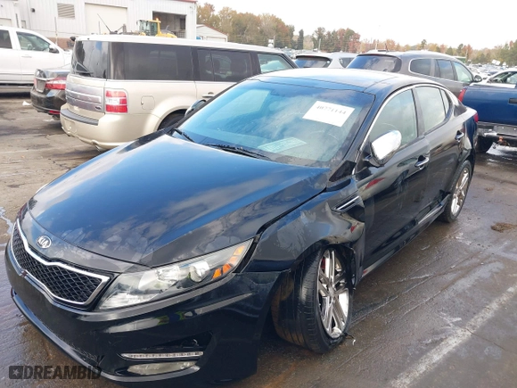 2013 Kia Optima SX w/Limited Pkg with VIN 5XXGR4A6XDG121265, listed as a IAAI auction lot 40771144 with 129,247 mi miles. Bid and sale history available at carsss.com. Image 17.