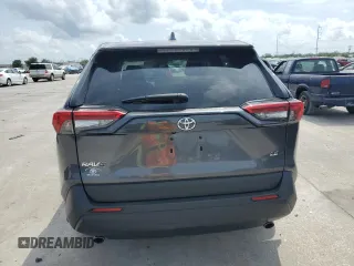2023 Toyota RAV4 LE z VIN 2T3H1RFV5PW252503, wystawiony jako Copart lot #56977615 z przebiegiem 35 036 mil mil oraz Szkoda całkowita • Salvage title. Historia ofert i sprzedaży dostępna na DreamBid. Obrazek 6.