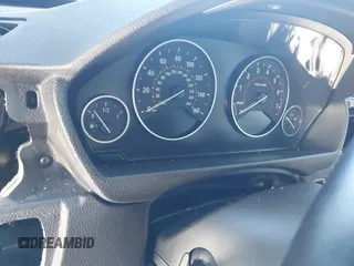 2019 BMW 4 Series 430i xDrive с VIN WBA4J3C52KBL08573, выставлен на аукционе IAAI как лот 41306581 с пробегом 39 195 миль миль и . История ставок и продаж доступна на DreamBid. Изображение 15.