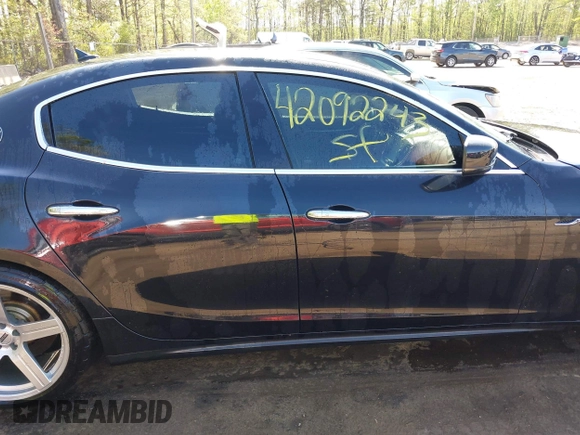 2015 Maserati Ghibli S Q4 z VIN ZAM57RTA0F1150568, wystawiony jako IAAI lot #42092243 z przebiegiem 44 560 mil mil oraz . Historia ofert i sprzedaży dostępna na DreamBid. Obrazek 13.