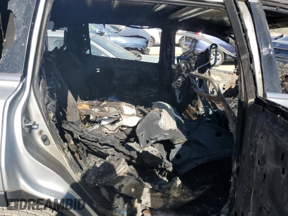 2017 Toyota Highlander with VIN NOVIN77499314, listed as a Copart auction lot 43692465 with Not provided miles and Non repairable. Bid and sale history available at DreamBid. Image 12.
