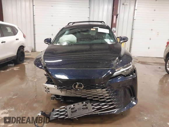 2024 Lexus RX with VIN 2T2BAMCA3RC088722, listed as a IAAI auction lot 41546471 with 4 mi miles. Bid and sale history available at carsss.com. Image 10.