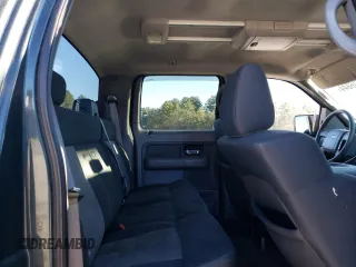 2004 Ford F-150 XLT with VIN 1FTRW14W24KC73820, listed as a Copart auction lot 82416844 with 404,710 mi miles and Clean Title. Bid and sale history available at carsss.com. Image 10.