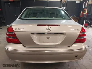 2006 Mercedes-Benz E-Class 3.5L with VIN WDBUF87J76X182677, listed as a IAAI auction lot 42016237 with 150,085 mi miles. Bid and sale history available at carsss.com. Image 16.
