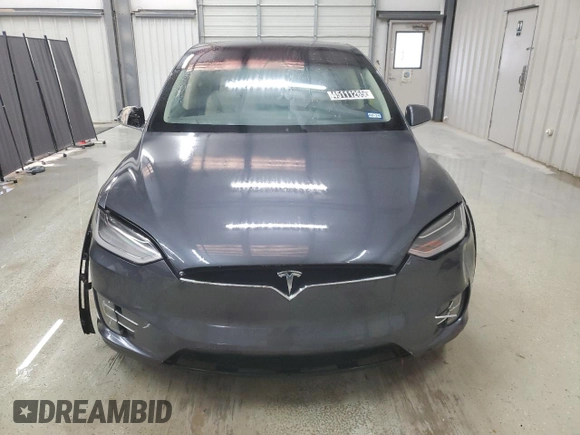 2017 Tesla Model X 90D with VIN 5YJXCDE29HF035544, listed as a Copart auction lot 45111265 with Not Provided miles and Clean Title. Bid and sale history available at DreamBid. Image 5.