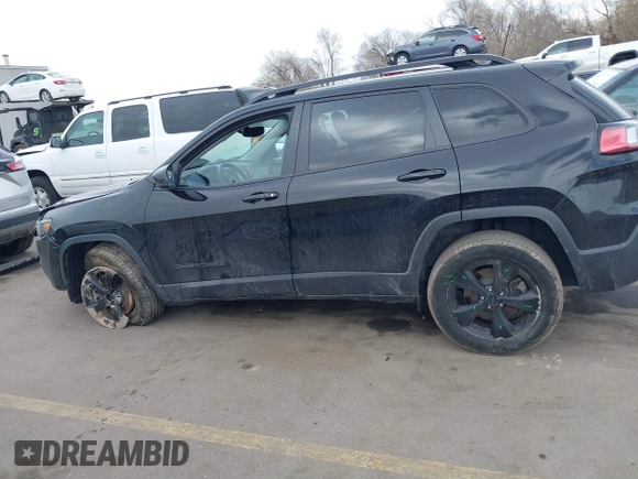 2020 Jeep Cherokee Altitude with VIN 1C4PJMLX9LD634920, listed as a IAAI auction lot 41892720 with 75,388 mi miles and . Bid and sale history available at DreamBid. Image 14.
