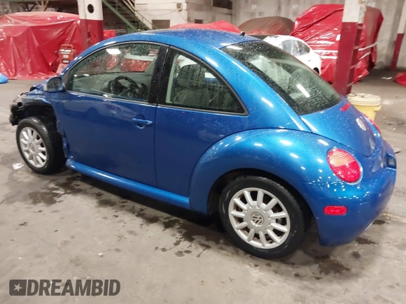2004 Volkswagen New Beetle Coupe GLS with VIN 3VWCK31C14M421761, listed as a IAAI auction lot 41771431 with 76,184 mi miles. Bid and sale history available at carsss.com. Image 3.