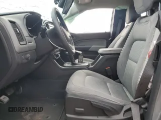 2020 Chevrolet Colorado 2WD Work Truck z VIN 1GCHSBEN7L1107056, wystawiony jako Copart lot #59054995 z przebiegiem 25 708 mil mil oraz Szkoda całkowita • Salvage title. Historia ofert i sprzedaży dostępna na DreamBid. Obrazek 7.